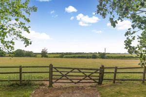 Photo 32- click for photo gallery